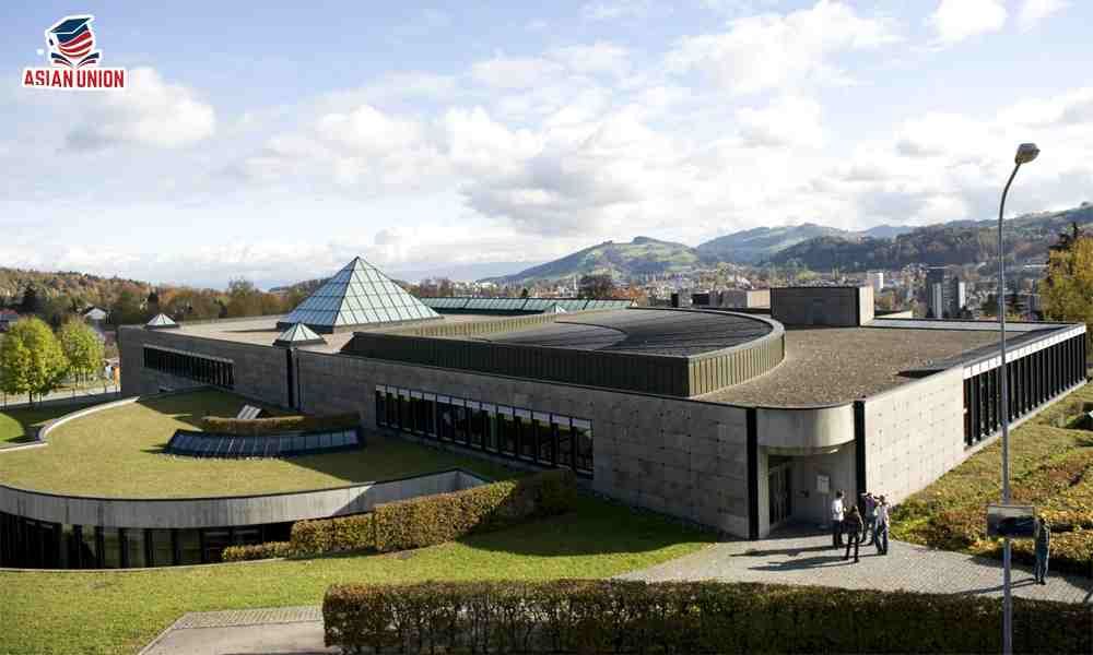 University of St.Gallen có nhiều chương trình học bổng hấp dẫn dành cho sinh viên quốc tế