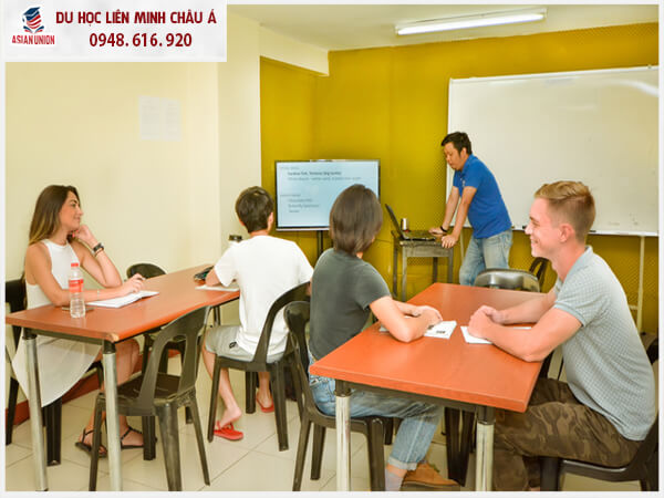 Anh ngữ CEA cung cấp lớp học đa dạng