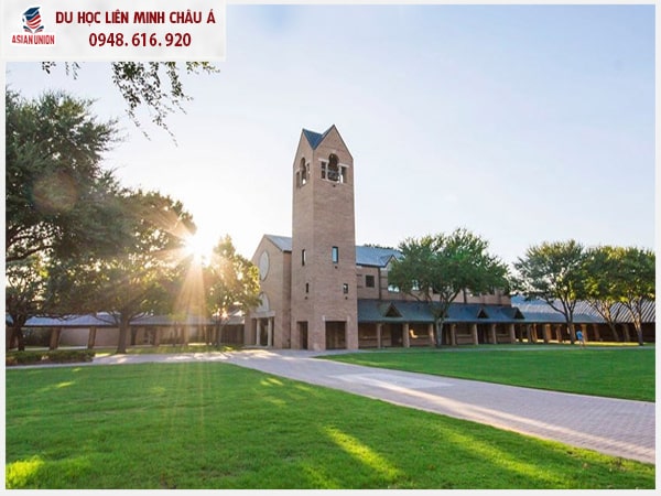 Trung học tư thục Mỹ đào tạo ngành STEM tại St. Mark's ở Texas
