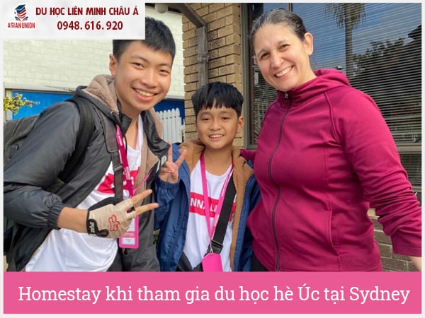 Học viên ở homestay khi tham gia trại hè Úc