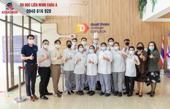 trường Dusit thani College