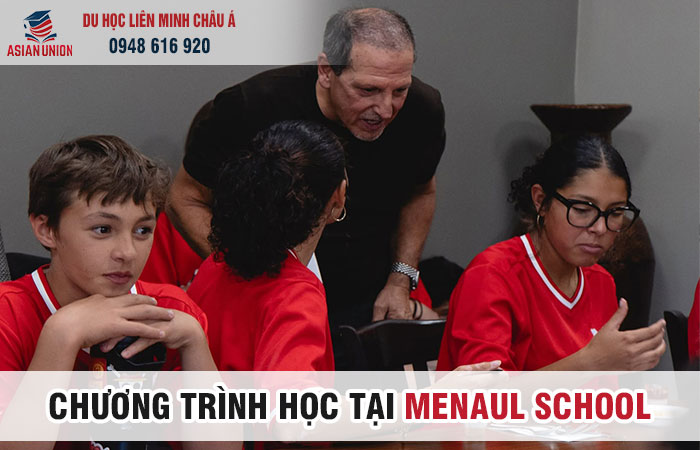 Chương trình đào tạo tại Menaul School